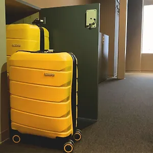  Hostel Bon